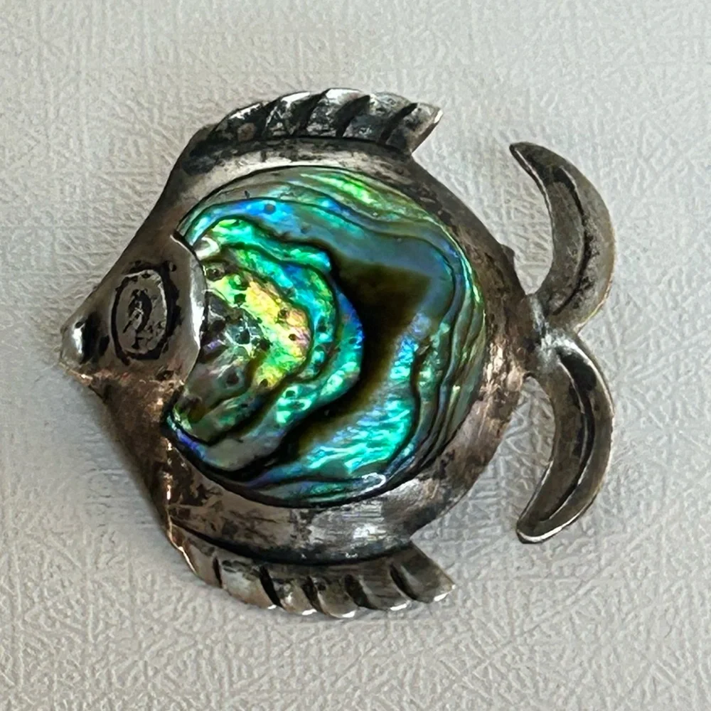 Vintage Taxco Mexico Sterling Silver 925 Abalone Shell Inlay Fish Pin Brooch